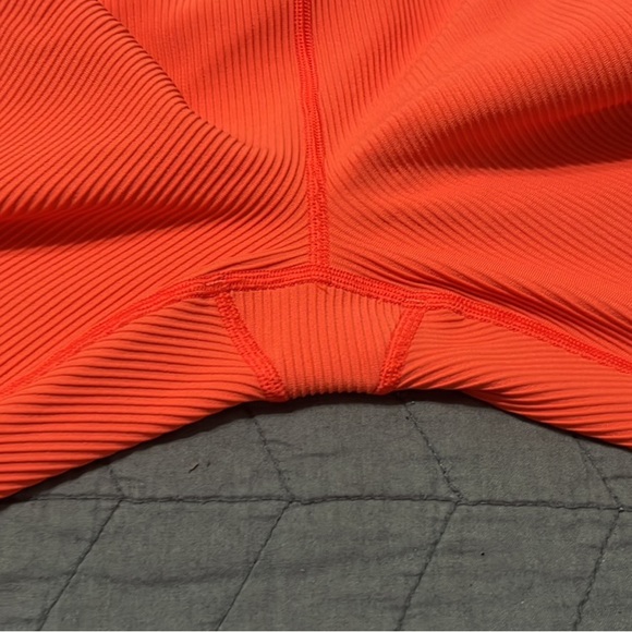 Athleta crossover waist elation 7/8 pants. Size small - Picture 6 of 6